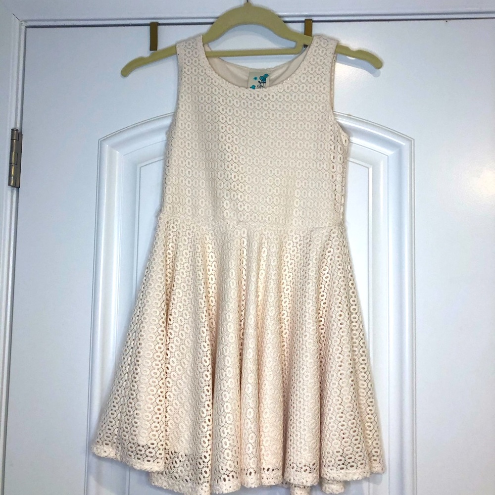 Size 6 (kids) Lilly bleu